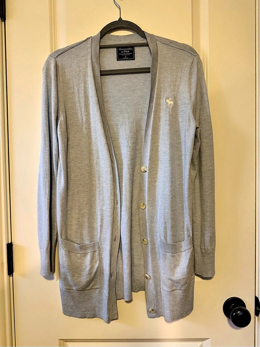 Abercrombie & Fitch light blue Cardigan Size small